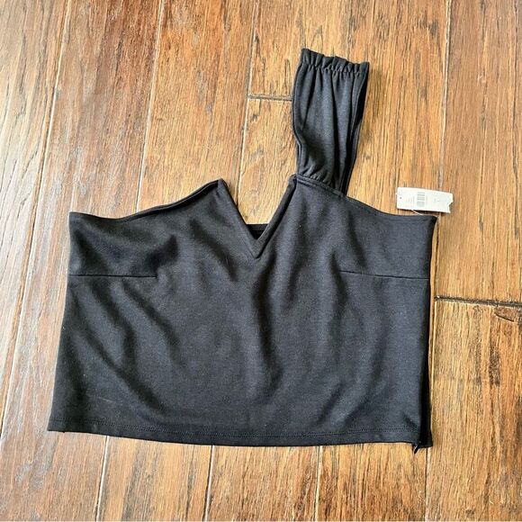 Anthropologie Maeve Solid black one shoulder crop top v notch Size Large NWT - Picture 1 of 6